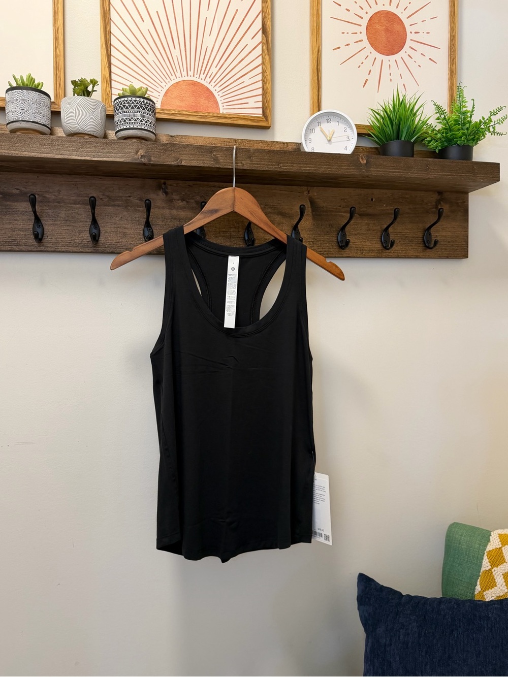 NWT lululemon Love Tank, Size 4, Black